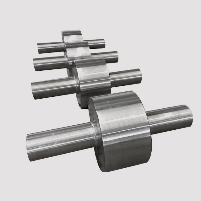ASME S355JR/Q345/ST37 smidde stål hydroturbinaksel Høystyrke trinnaksel for vannkraft