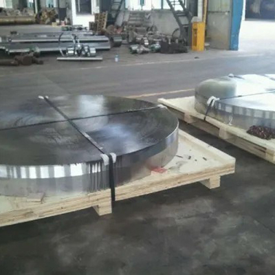 Smidd stålplate