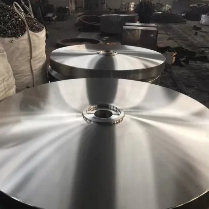Smidd stålplate